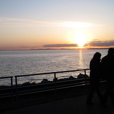 Ocean Promenade Hotel White Rock Kültér fotó